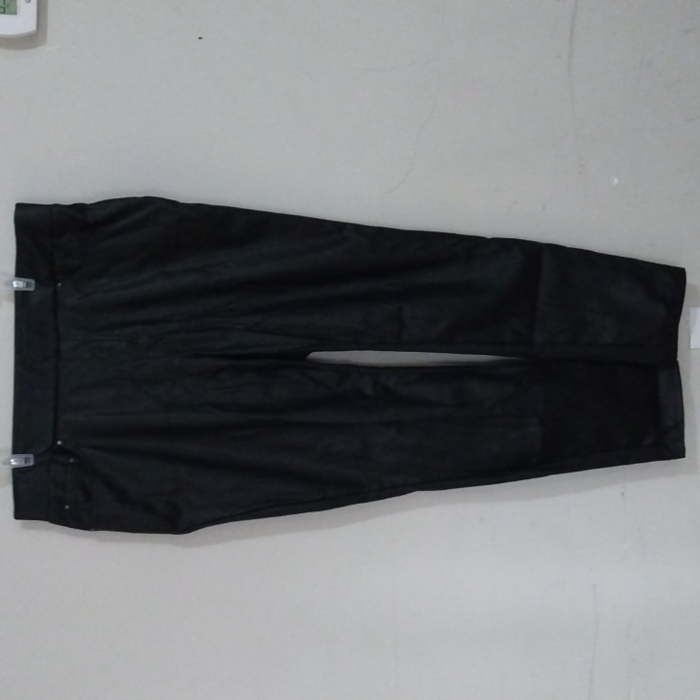 Leatherette Pants 🖤